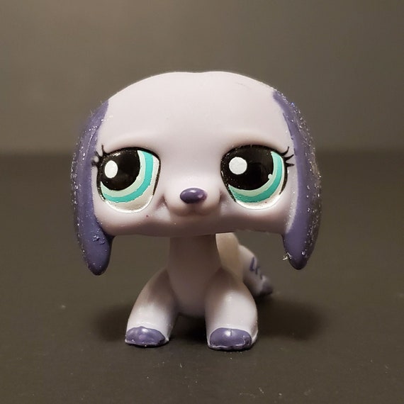 Littlest Pet Shop LPS Authentic Dog Dachshund 1367 lavender Blue