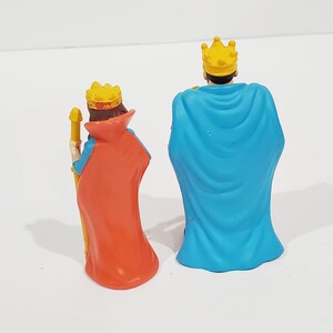 Medieval Prince and Princess Figure Blue Cape Red Plastic Unbranded Vintage image 5