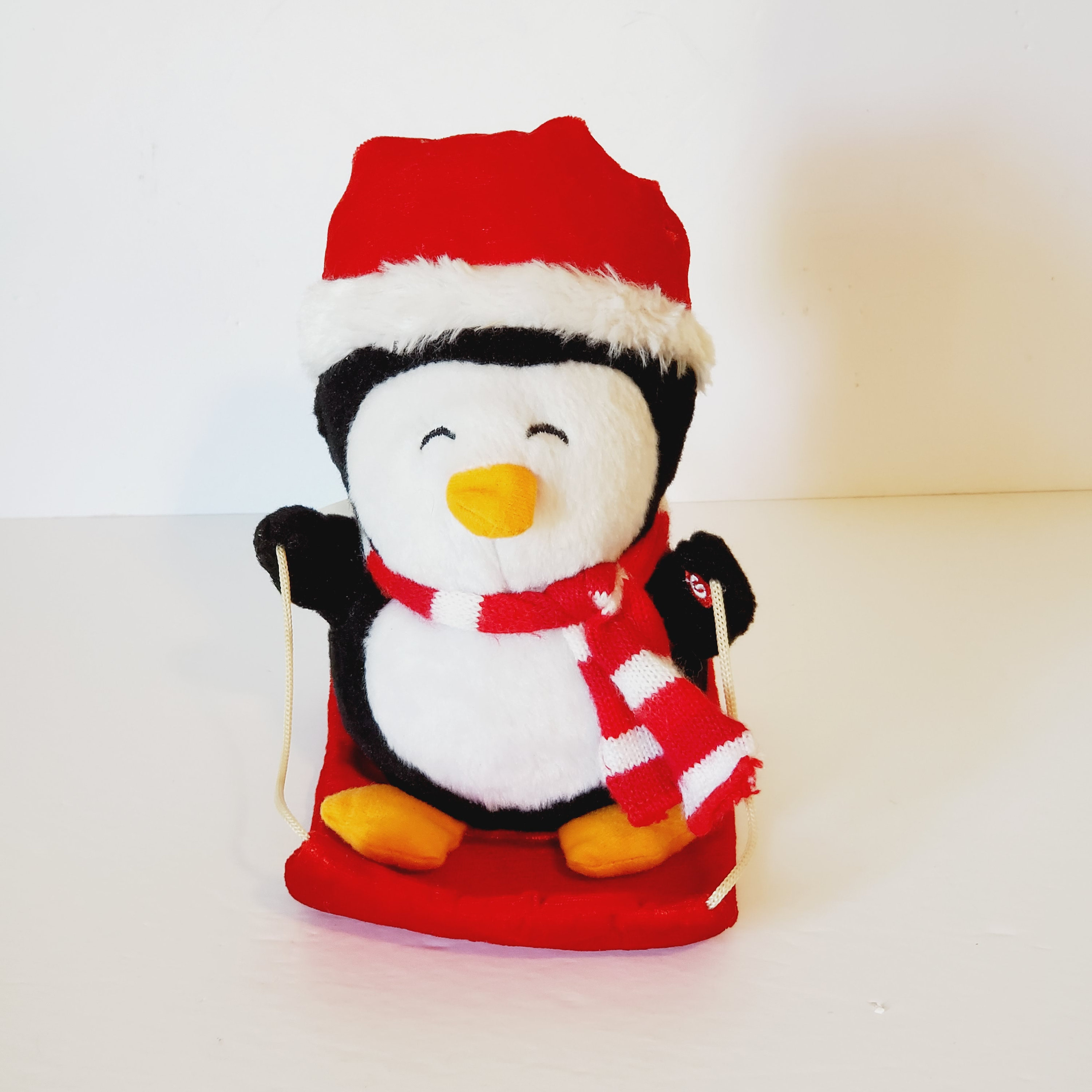  Christmas Zipper Pull Charms, Santa Hat, Penguin, Christmas  Clip On Charms, Gift Zipper Pulls (8. Tree) : Handmade Products
