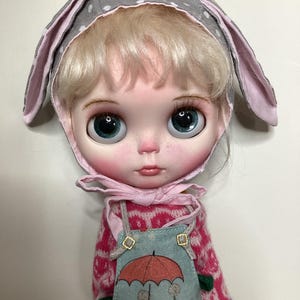 Blythe doll custom