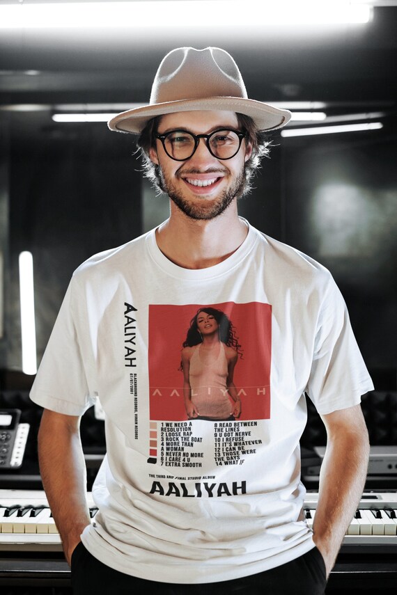 Aaliyah graphic deals sweatshirt