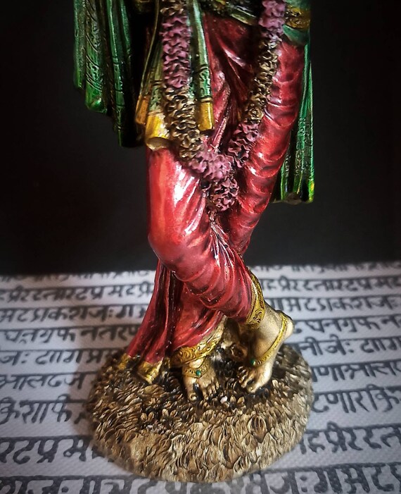 Aakrati Devyom Statue en laiton du Seigneur Krishna pour Pooja, décoration d'intérieur, temple (Krishna-04