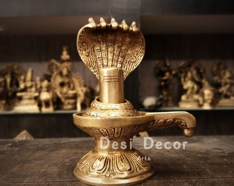 Messing MahaShiva Lingam Statue: Vasuki-Schlange Skulptur, Tempel Dekor