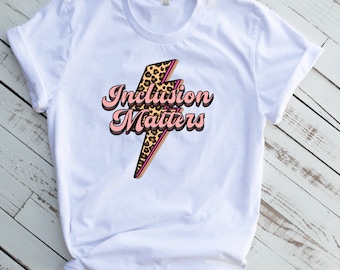 Camisa de asuntos de inclusión