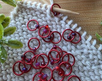 Snag free Stitch Markers "Red Roses", Red Anodized Aluminum Rings, Knitting notions, Gifts for mom, 2 row marker