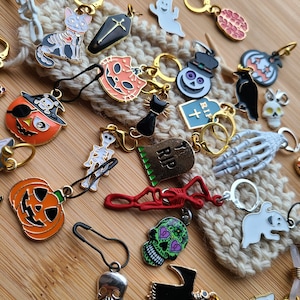 Mystery Stitch Marker Pack, Halloween  | Halloween Progress Keeper | Spooky Needle Hugger /  Knitting notions | Halloween Stitch Marker