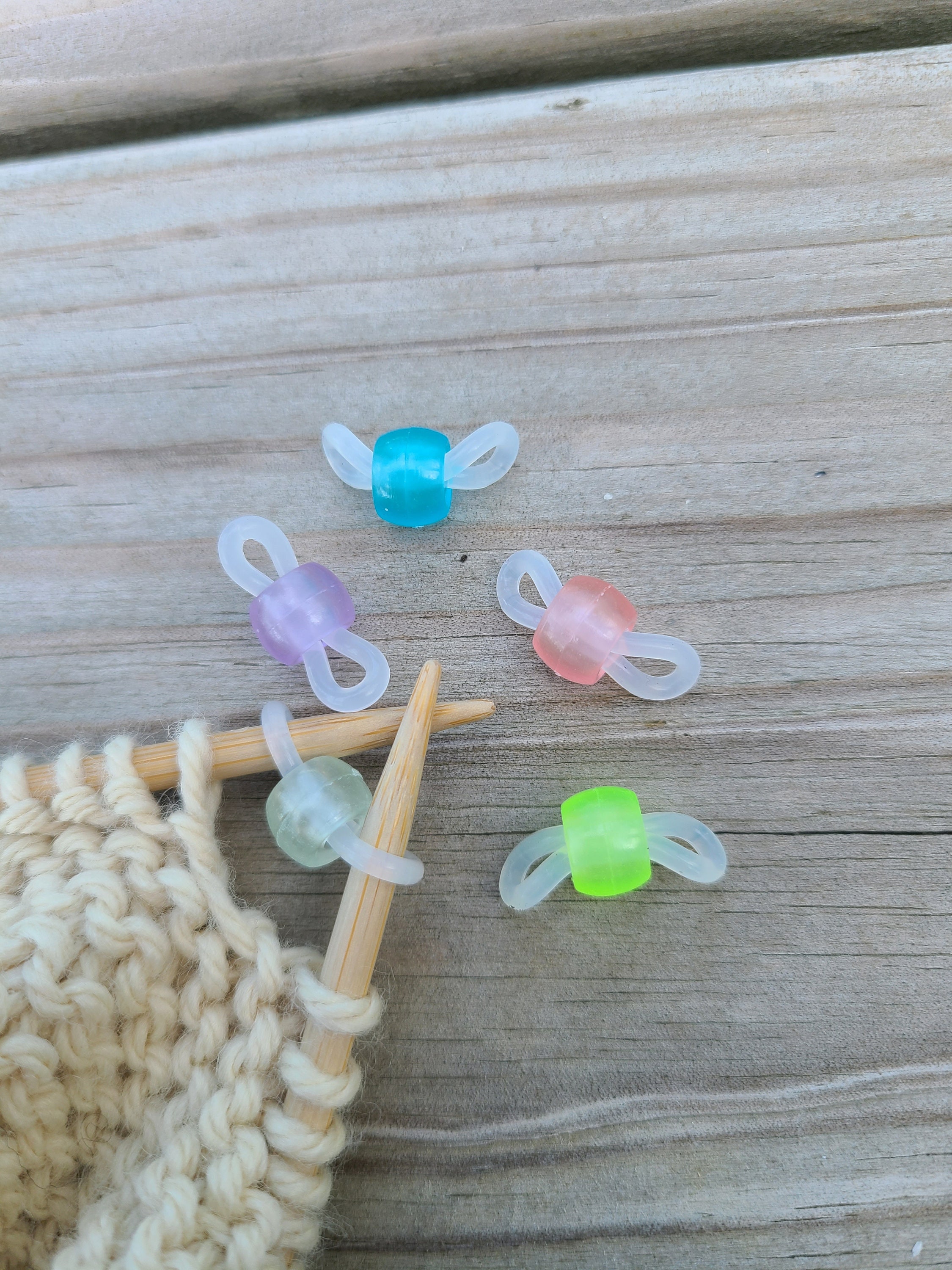 Blush Rainbow Knitting Needle Stitch Stoppers. Needle 