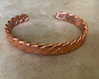 Belle Sante Pure Copper Magnetic Bracelet - Adjustable Bangle For Pain Relief & Energy