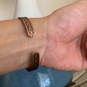 MONIQUE™ - Elegant Magnetic Copper Bangle main image 0