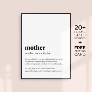 Puede incluir: Impresión de arte imprimible en blanco y negro con la definición de la palabra "madre" en inglés. La impresión incluye la pronunciación fonética, la clasificación de sustantivo y una descripción de la palabra. La impresión también incluye el texto "20+ tamaños de marcos incluidos" y "Tarjeta de felicitación gratuita".