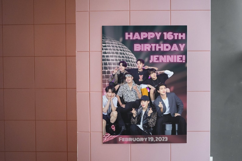Fiesta de cumpleaños de BTS Póster personalizado Tema de bola de ...