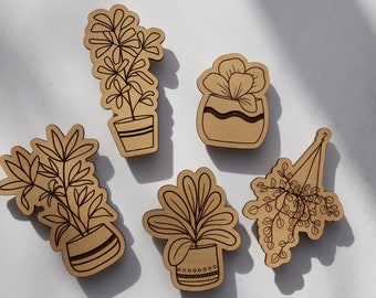 House Plant Magnet Set, Plant Lover Gift Idea, Engraved Wood Plant Decor