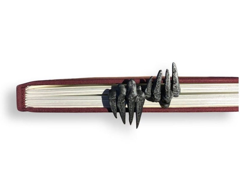 Scary claw bookmark (creepy)