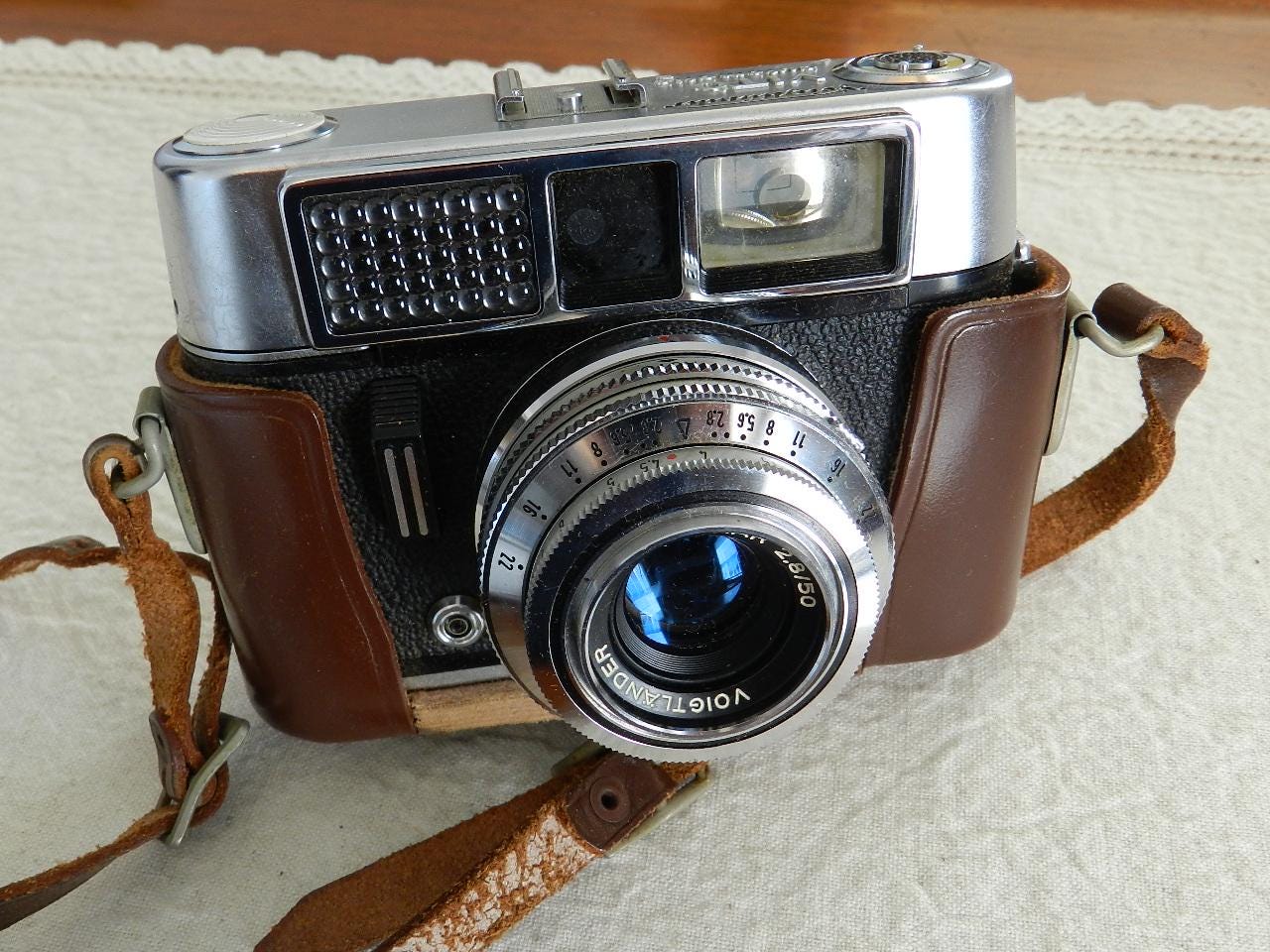 Voigtlander VITO B 1:3.5/50 レザーケース付き Voigtländer Vito B Film Cameras for sale | eBay