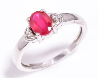 Anello in argento con rubino, anello solitario, anello con 3 pietre in rubino, anello di fidanzamento, gioielli fatti a mano, argento sterling 925, colore di buona qualità al 100%