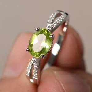 Natural Peridot Jewelry Ring, 925 Sterling Silver ring, Engagement Ring, Solitaire Ring, Handmade Peridot Zircon Jewelry Ring, Gift For Her,