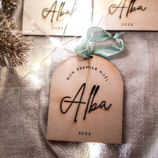 Ornement Noël arche arc en ciel personnalisable prénom premier Noël en bois décoration sapin