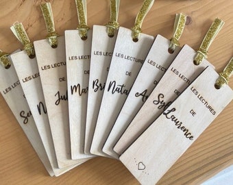 Heart Bookmark "Les lectures de" personalized first name in engraved wood gift idea for great readers
