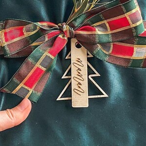 étiquette cadeau bijoux marque place personnalisée en bois pain d'épice renne sapin étoile emballage cadeaux de Noël