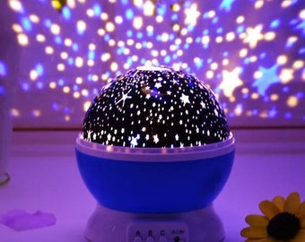 Buntes Nachtlicht für Kinder-Rotierender Nebel-Sternprojektor-Farbe LED-Sternprojektor- USB-betriebener Sternenhimmel-Wechselsternlicht