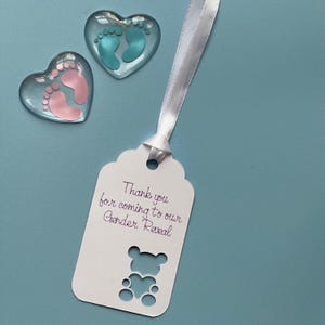 Coeurs de poche en résine pour baby shower/révélation du sexe avec carte-cadeau, peuvent être personnalisés.