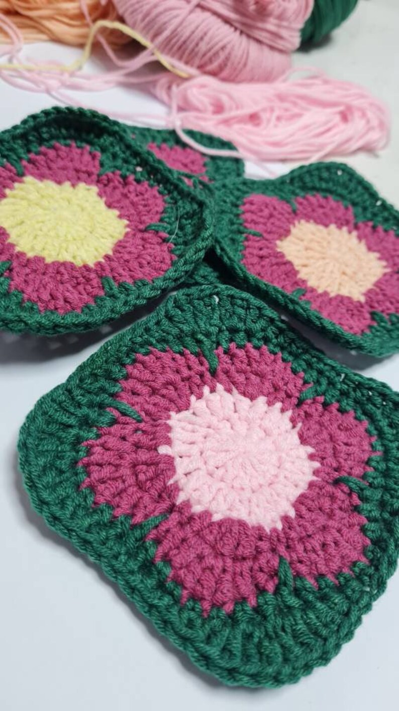 mini flower crochet pattern