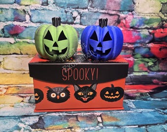 3D Printed Pumpkin Lantern: Halloween Decor with Mini Tea Light