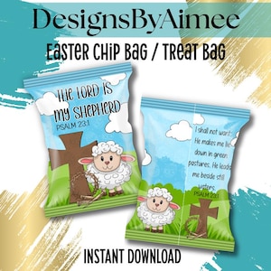 Puede incluir: Dos bolsas de patatas fritas con temática de Pascua con un fondo de cielo azul, nubes y una oveja de dibujos animados. Una bolsa dice "El Señor es mi pastor" y la otra tiene un versículo bíblico. Las bolsas están etiquetadas como "Easter Chip Bag / Treat Bag" y "Instant Download".