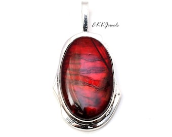 Red Labradorite Pendant Necklace: Handmade 925 Sterling Silver Gemstone