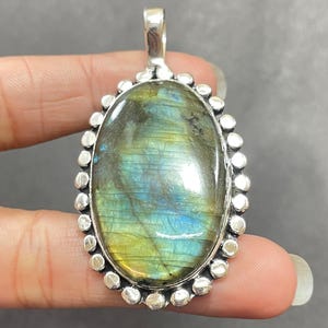 Labradorite Gemstone Labradorite Pendant 925 Sterling Silver Pendant Handmade Necklace Gemstone Jewelry Gift for her Labradorite Jewelry