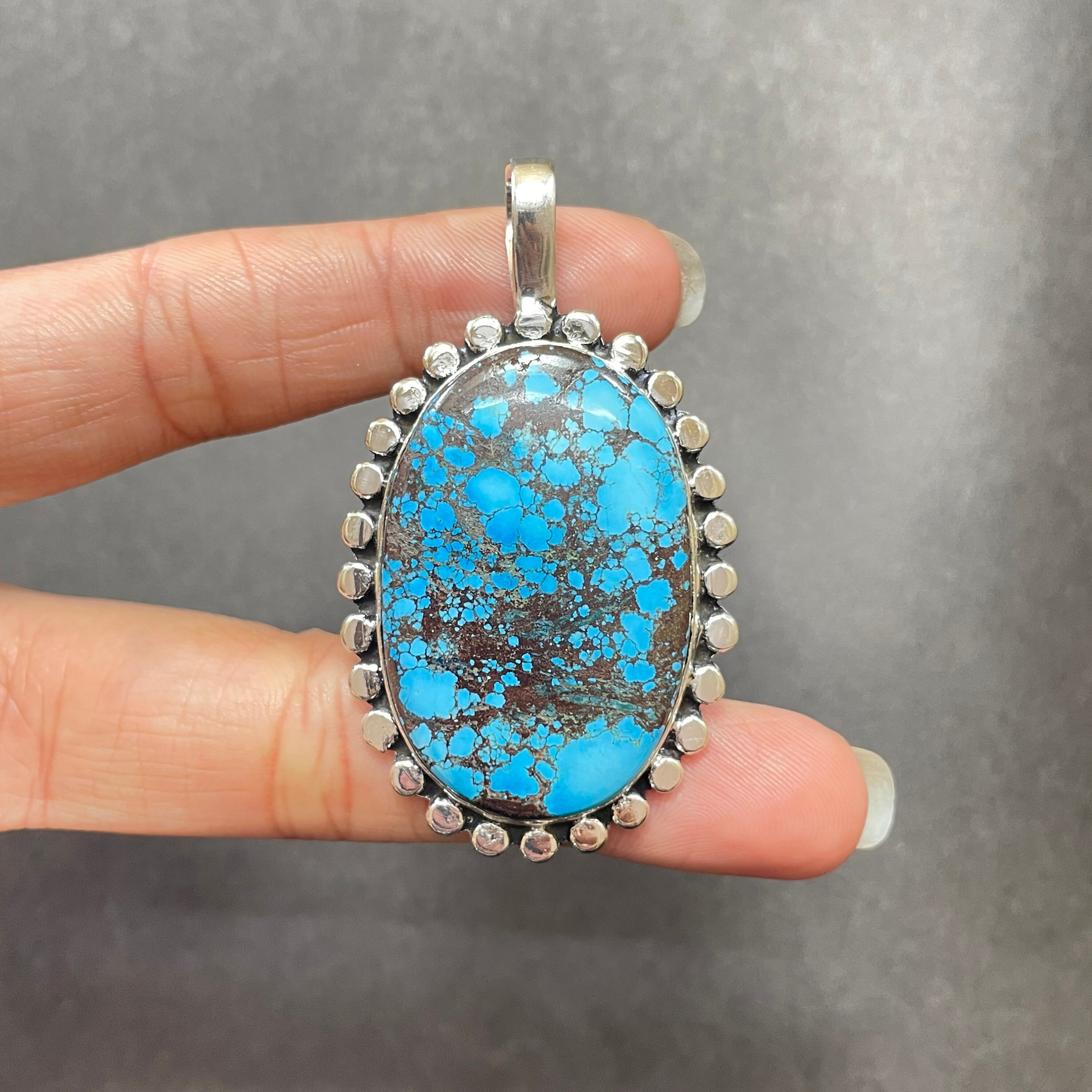 【本物】turquoise stone ネックレスチャーム　silver925 Turquoise Gemstone 925 Sterling Silver Handmade Pendant Necklace