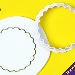 Round Scalloped Cookie Cutter Set | Biscuit cutter | Fondant cutter | Clay cutter | Dishwasher safe | Set: 3cm, 5cm, 7cm, 9cm, 11cm
