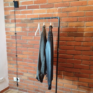 Industrial Free Standing Clothes Rack Retail Display Handmade Clothing Storage Industrial Pipe Clothing Rack Clothes Rail
