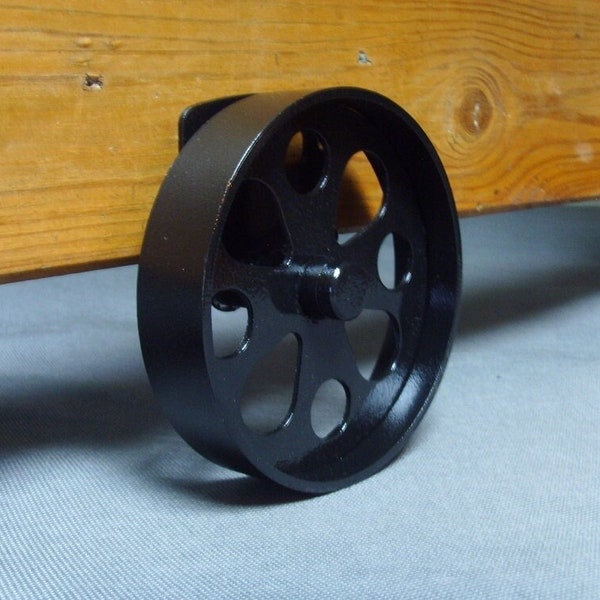 Roue de meubles de loft en fer noir brut de 135 mm, roues Rusti montées sur le côté bas, roue de table basse, pivotant de meubles industriels, roue pivotante