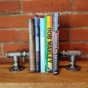 Black Pipe Bookend, Industrial Pipe Bookend, Farmhouse Bookend, Farmhouse Decor, Office Decor, Book Storage, Industrial chic