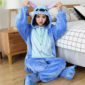 Stitch - Pijama unisex para cosplay, Halloween, disfraz de animal, color  azul con puntada, talla XL, Azul (Stitch-Blue)