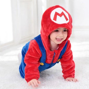 Baby mario costume -  Italia