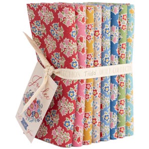 Jubilee - 8 pc precut Fat Quarter Bundle - Farm Flowers - 18in x 22in - Tilda Fabrics - Cotton Quilting Fabric