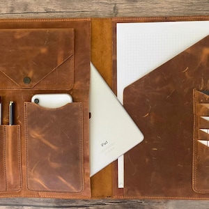 Best Teacher Gift, Pilot Document Holder, Travel Organizer, Personalised Ipad Pro/Air Portfolio, Leather Vintage Folder, A4 Document Holder