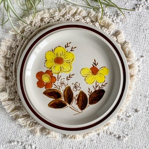 CHOP PLATE Design Four Stoneware “Sundance” Japan Floral Boho