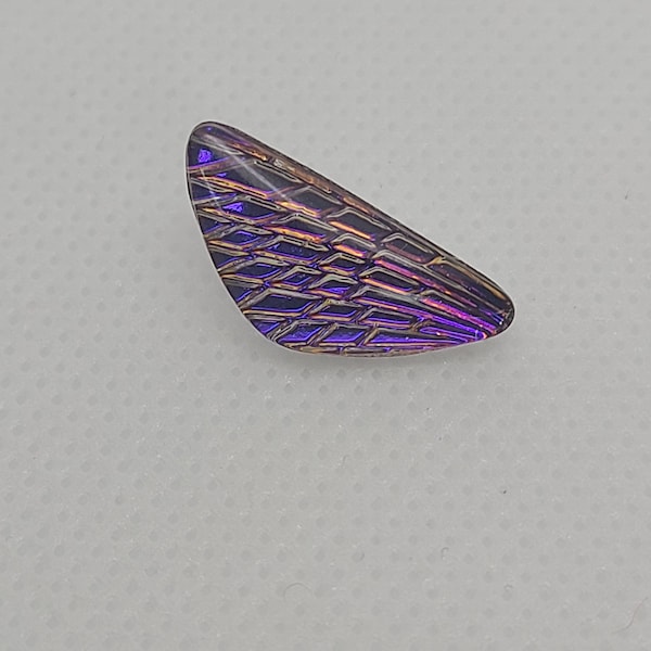 German Glass Wing Left 22mm x 9.5mm Crystal with Heliotrope with foil back flatback