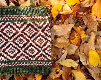 Teak Cowl PATTERN ONLY, knitting pattern, cowl shawl scarf, beginner knitting, in the round, stranded knit, geometric design, simplistic