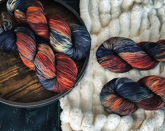 Midnight Rust Hand-Dyed Merino Wool Yarn: Earthy Autumn Colors