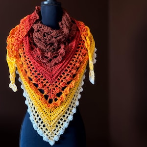 Mother&#39;s Delight Crochet Shawl, Cozy Crochet Wrap, Fall and Winter Accessories, Elegant and cozy shawl, Crochet Gift, gift for mom