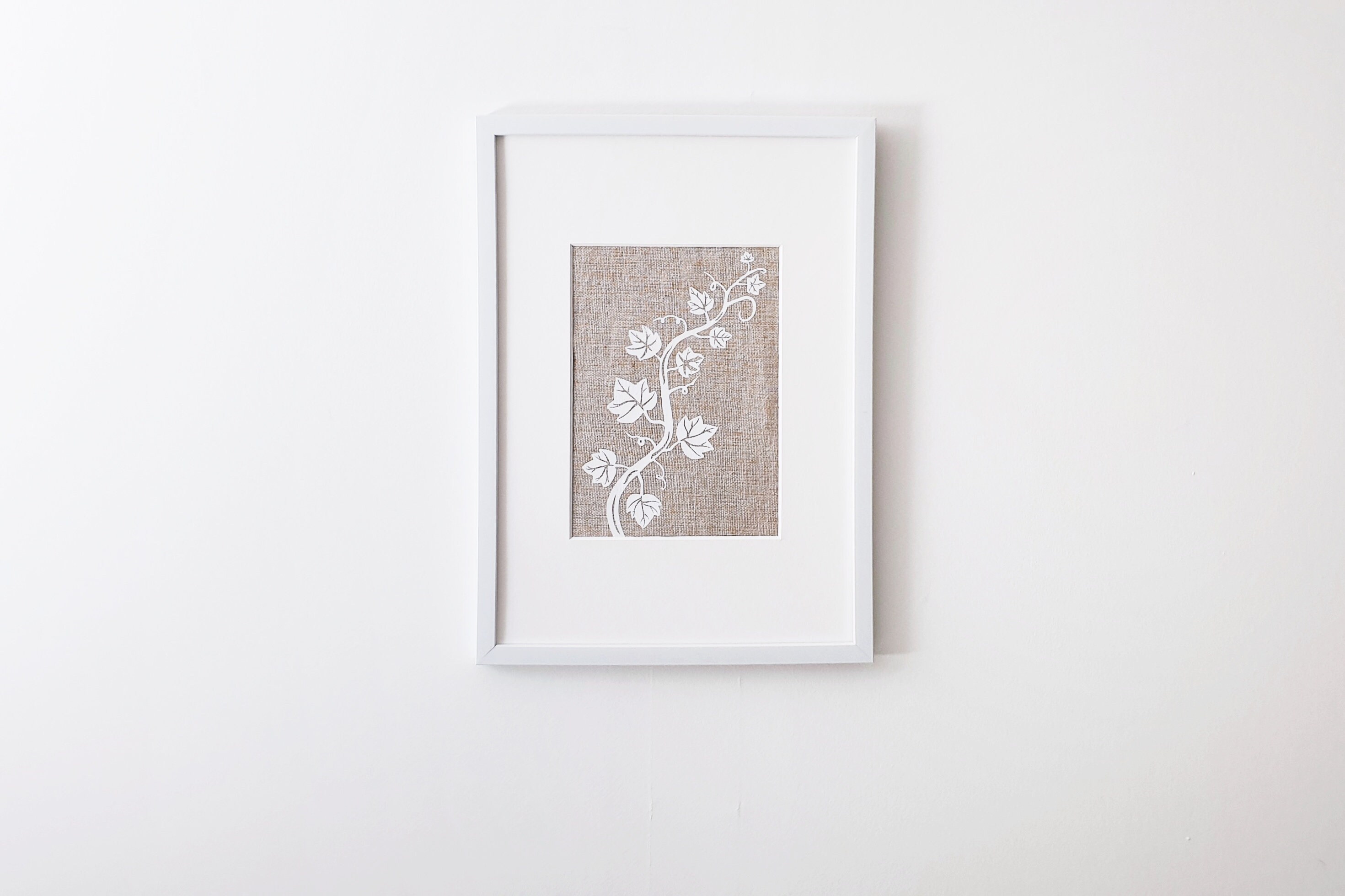 Déco Murale sur Toile de Lin Lierre