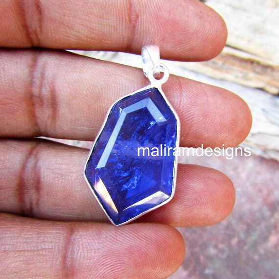 Dazzling Love Blue Sapphire 925 Sterling Silver Gemstone Pendant