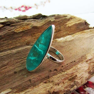 Natural Brazilian Paraiba Tourmaline Ring, Boho Hippie Style, 925 Sterling Silver Cocktail Ring
