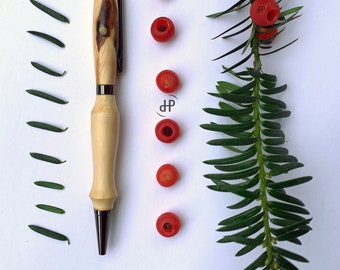 HPLoveCrafts Yew Rotary Ballpoint Pen with engraving and kit of your choice