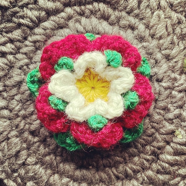tudor rose tie