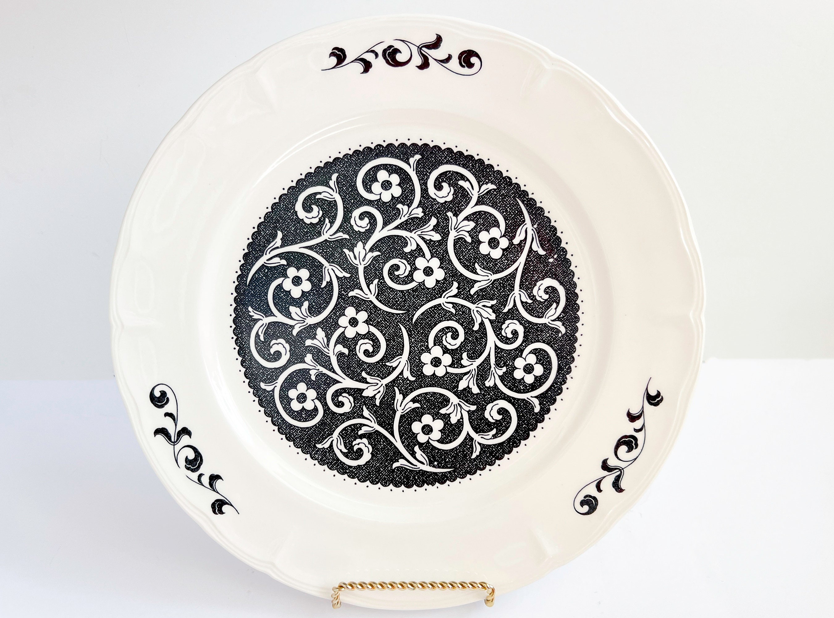 Vintage Ironstone Nasco Intermezzo Dinner Plate Black and White Etched